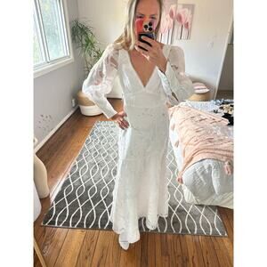 Monique Lhuillier White Long Dress NWT size 4